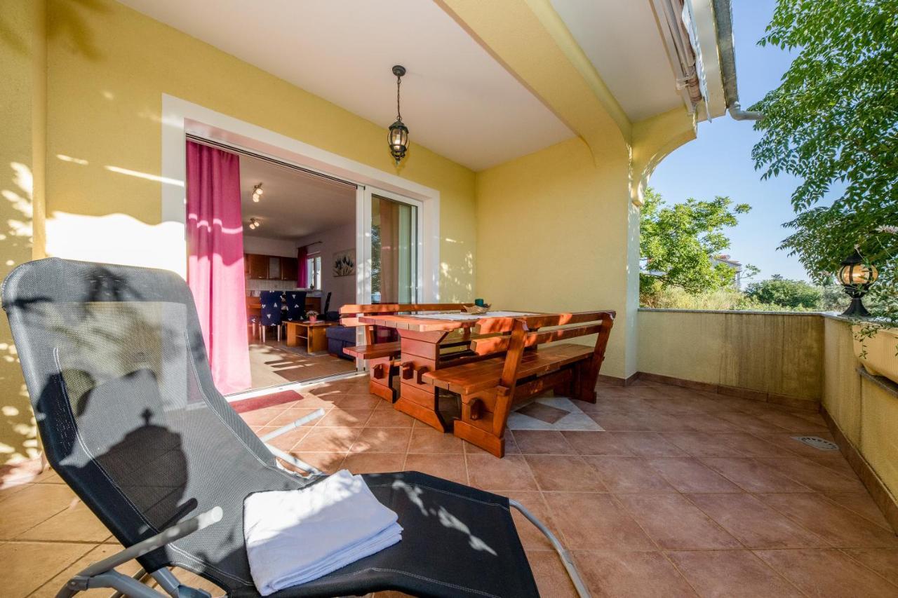 Apartment Marisol Barbat Barbat na Rabu ภายนอก รูปภาพ