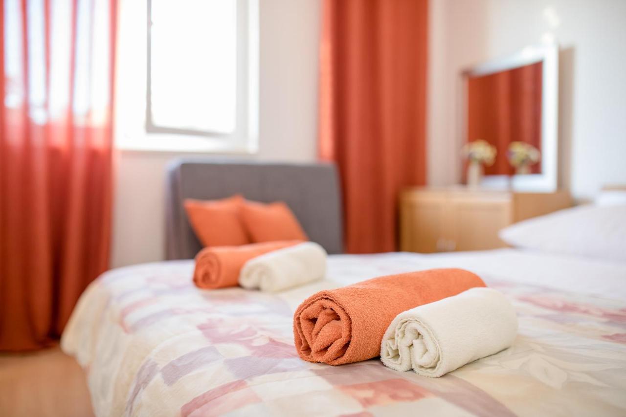 Apartment Marisol Barbat Barbat na Rabu ภายนอก รูปภาพ
