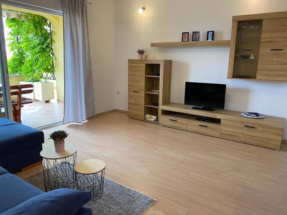 Apartment Marisol Barbat Barbat na Rabu ภายนอก รูปภาพ